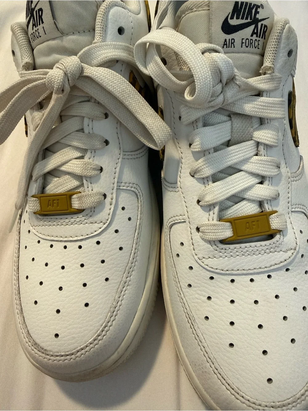 Nike Womens Air Force 1 Low Bronzine Gingham Yellow Black Plaid size 8